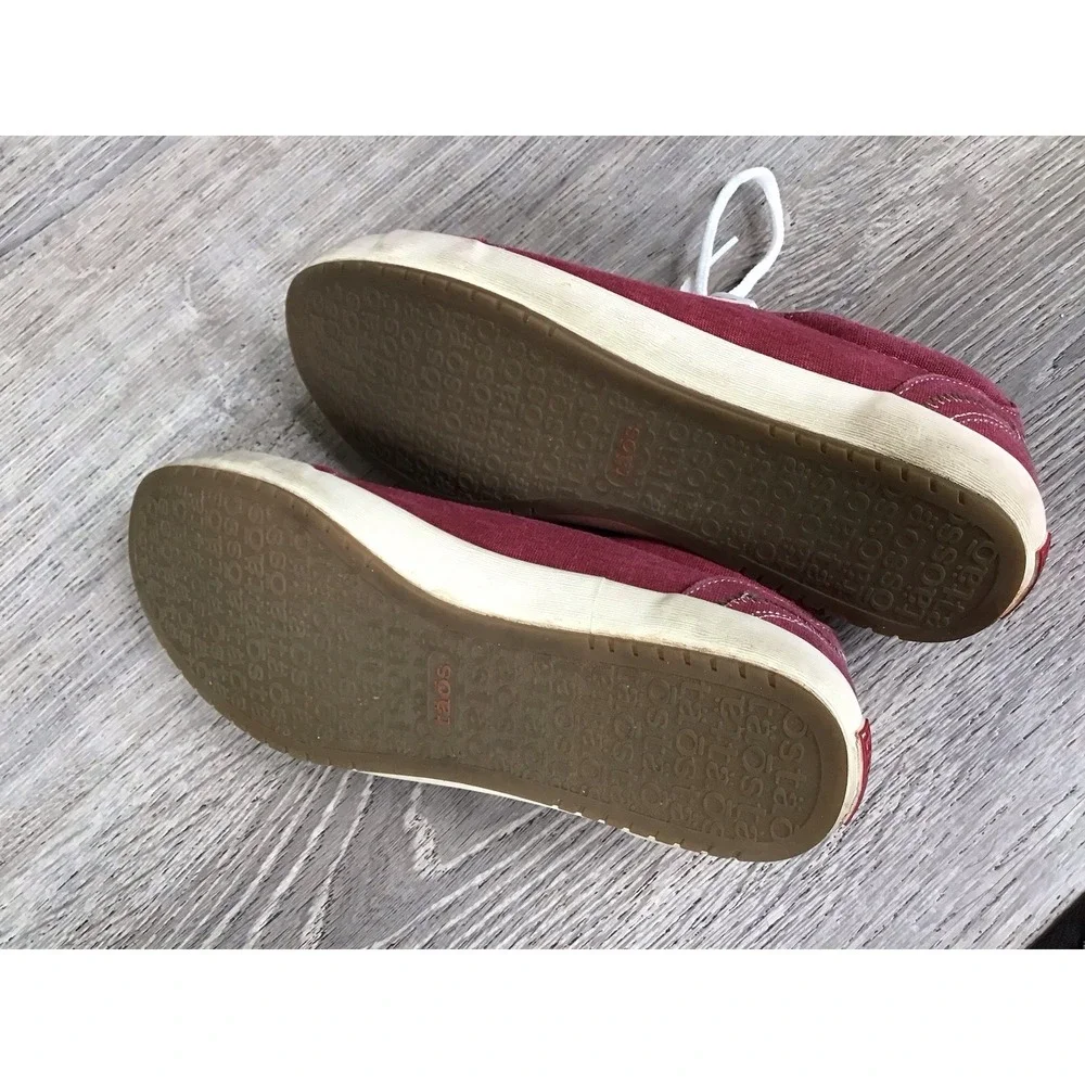 Taos Star Red Canvas Women's Size 7.5 Comfort Walking Sneakers Shoes STA-12844